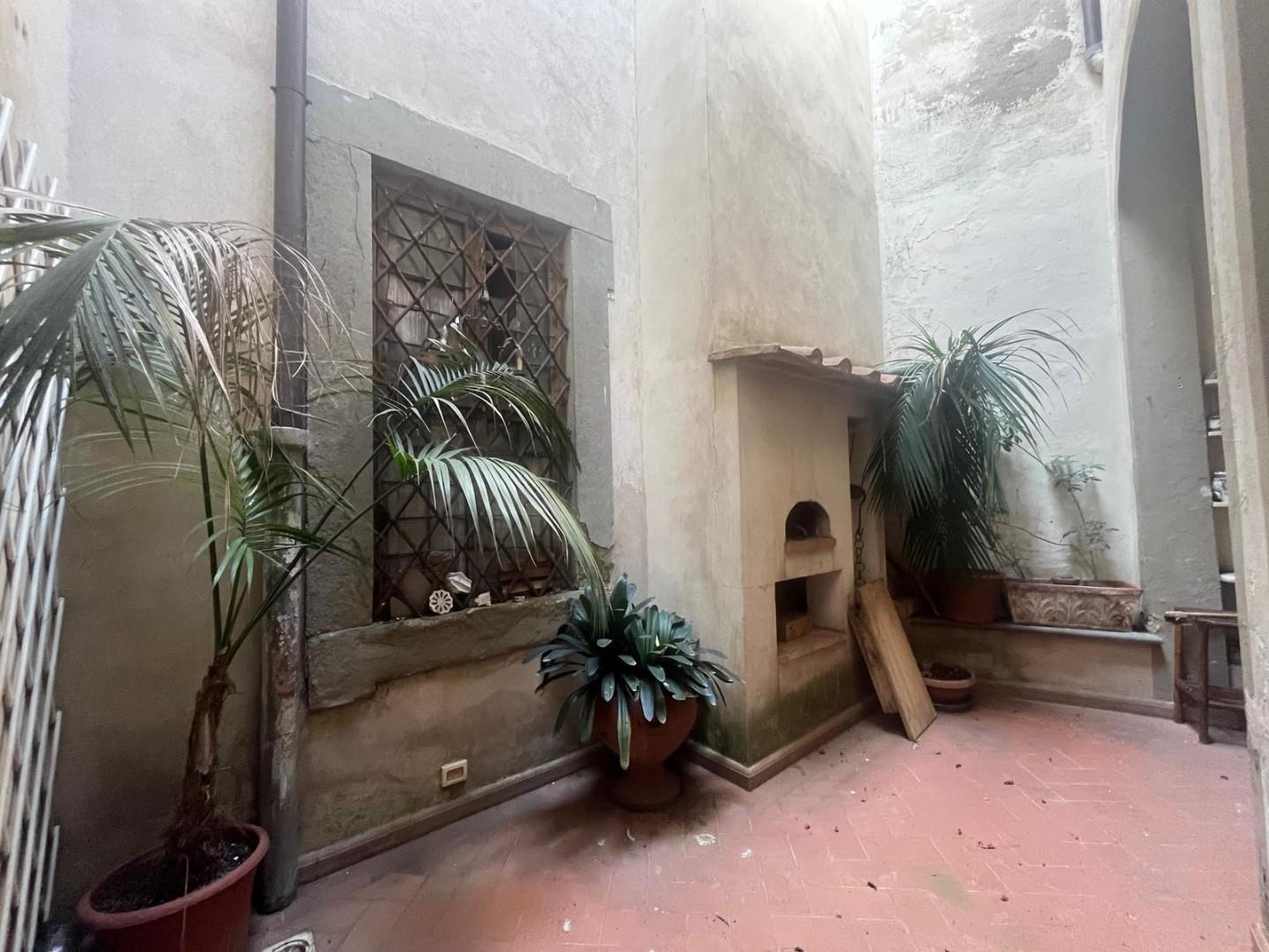 Casa indipendente con terrazzi, Pisa santa maria