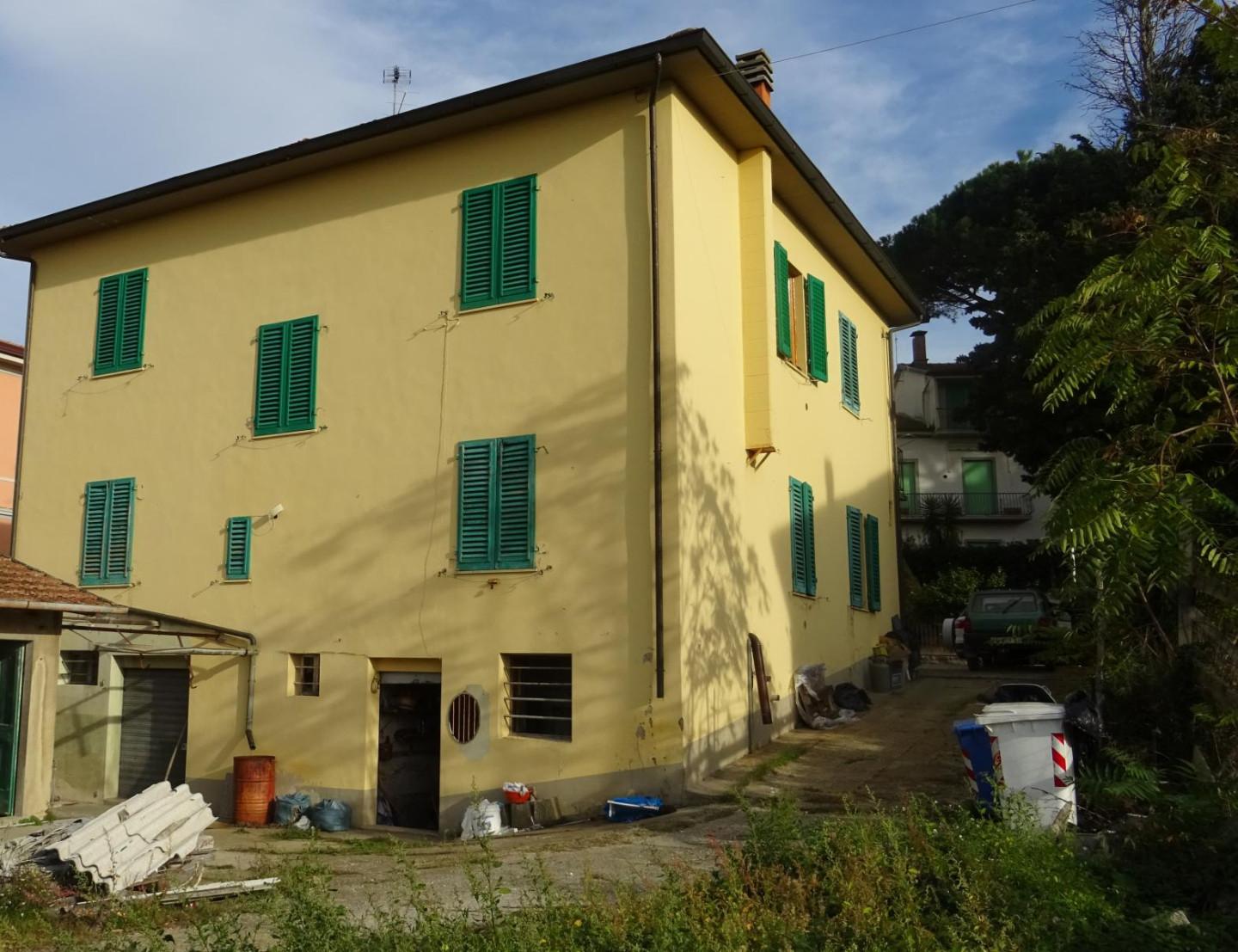 Casa indipendente con terrazzo a Vinci