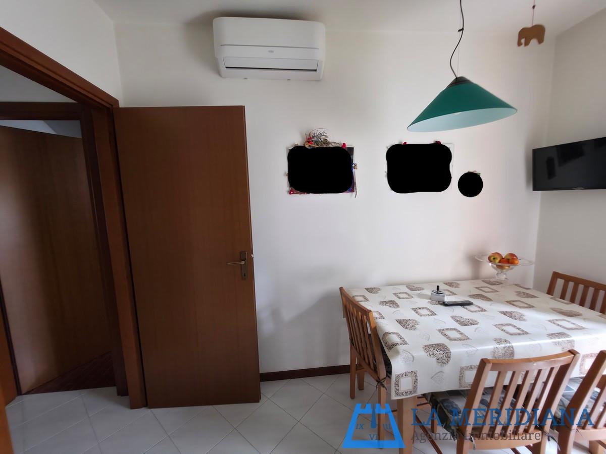 Casa indipendente con terrazzi a Lamporecchio