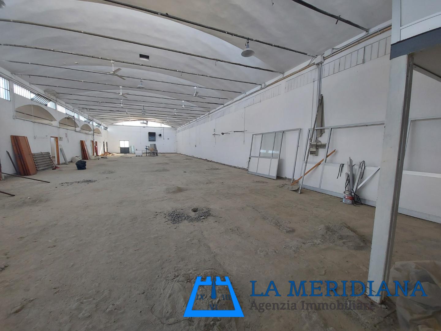Capannone in vendita a Lamporecchio