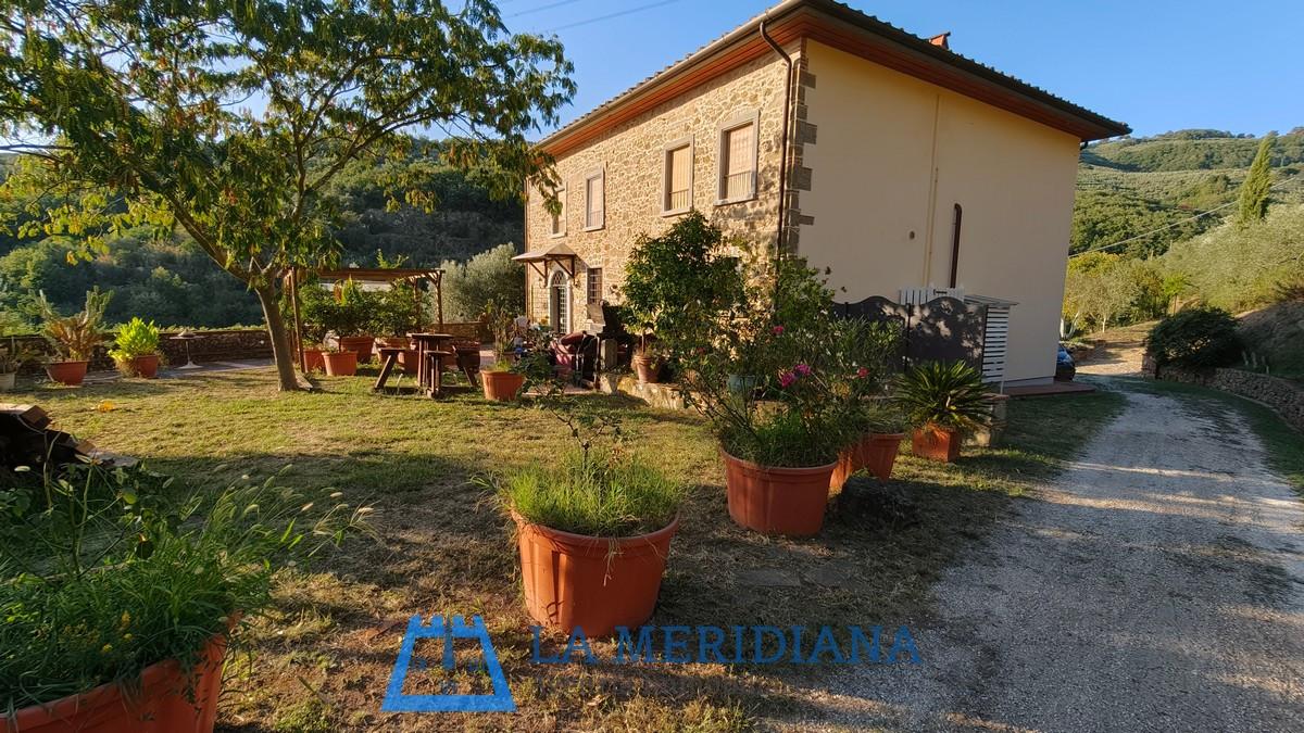 Appartamento in vendita, Larciano castello