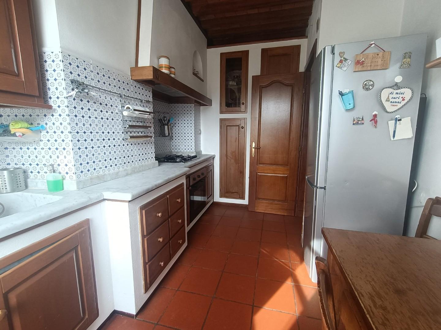 Casa indipendente con giardino, Carrara fossola