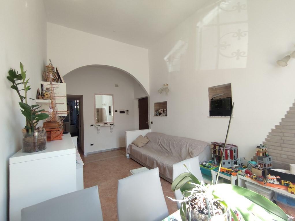 Quadrilocale in vendita, Carrara centro