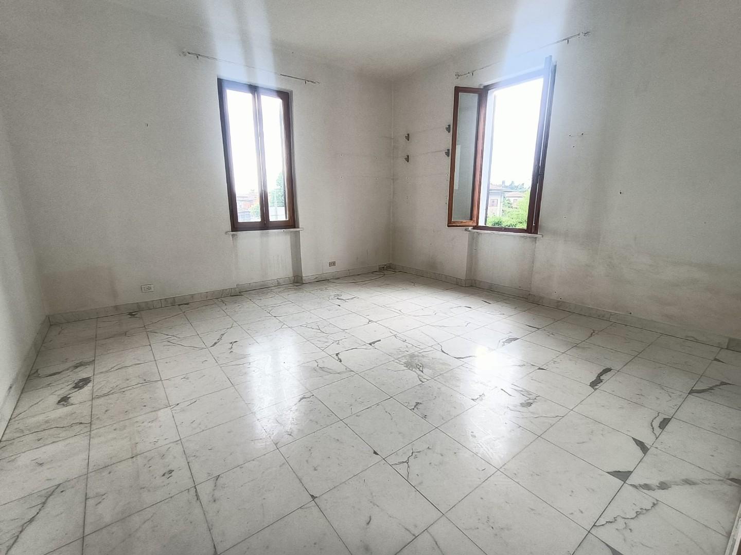 Casa indipendente con giardino, Carrara sant'antonio