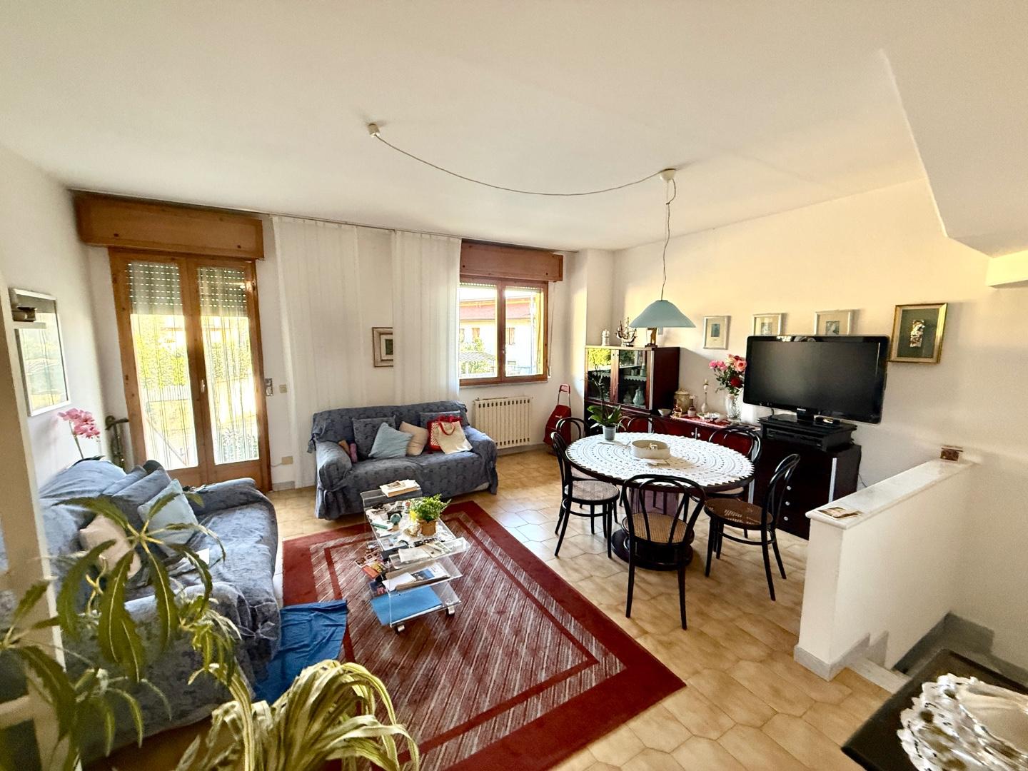 Villa in vendita, Massa mirteto