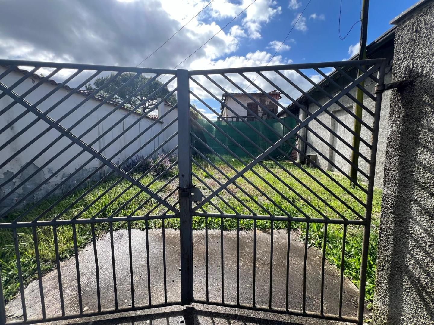 Casa indipendente con giardino, Massa quercioli