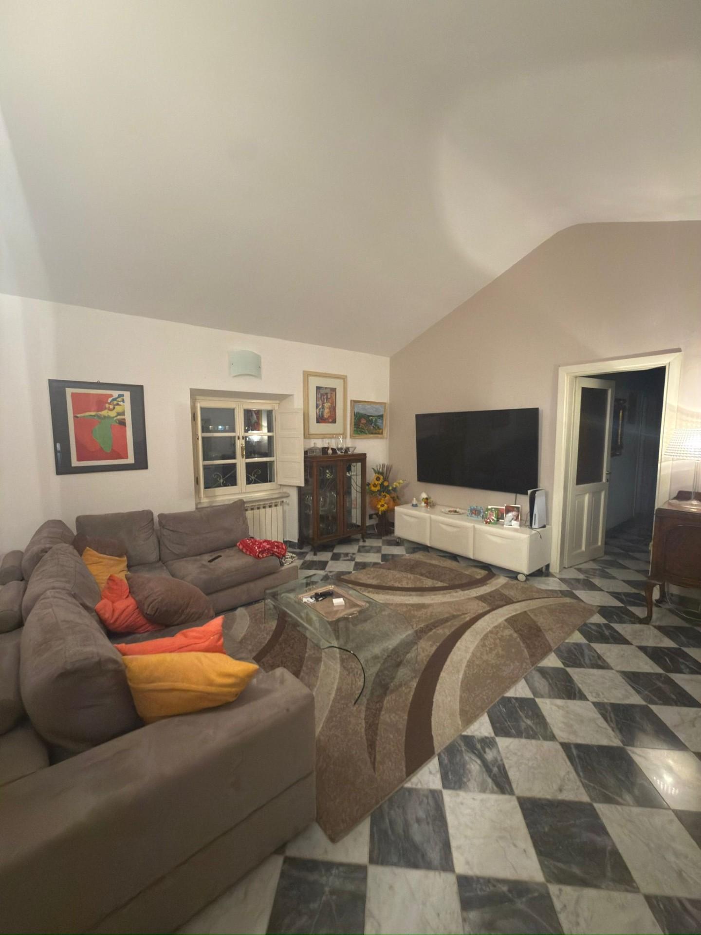 Appartamento in vendita, Carrara marina di