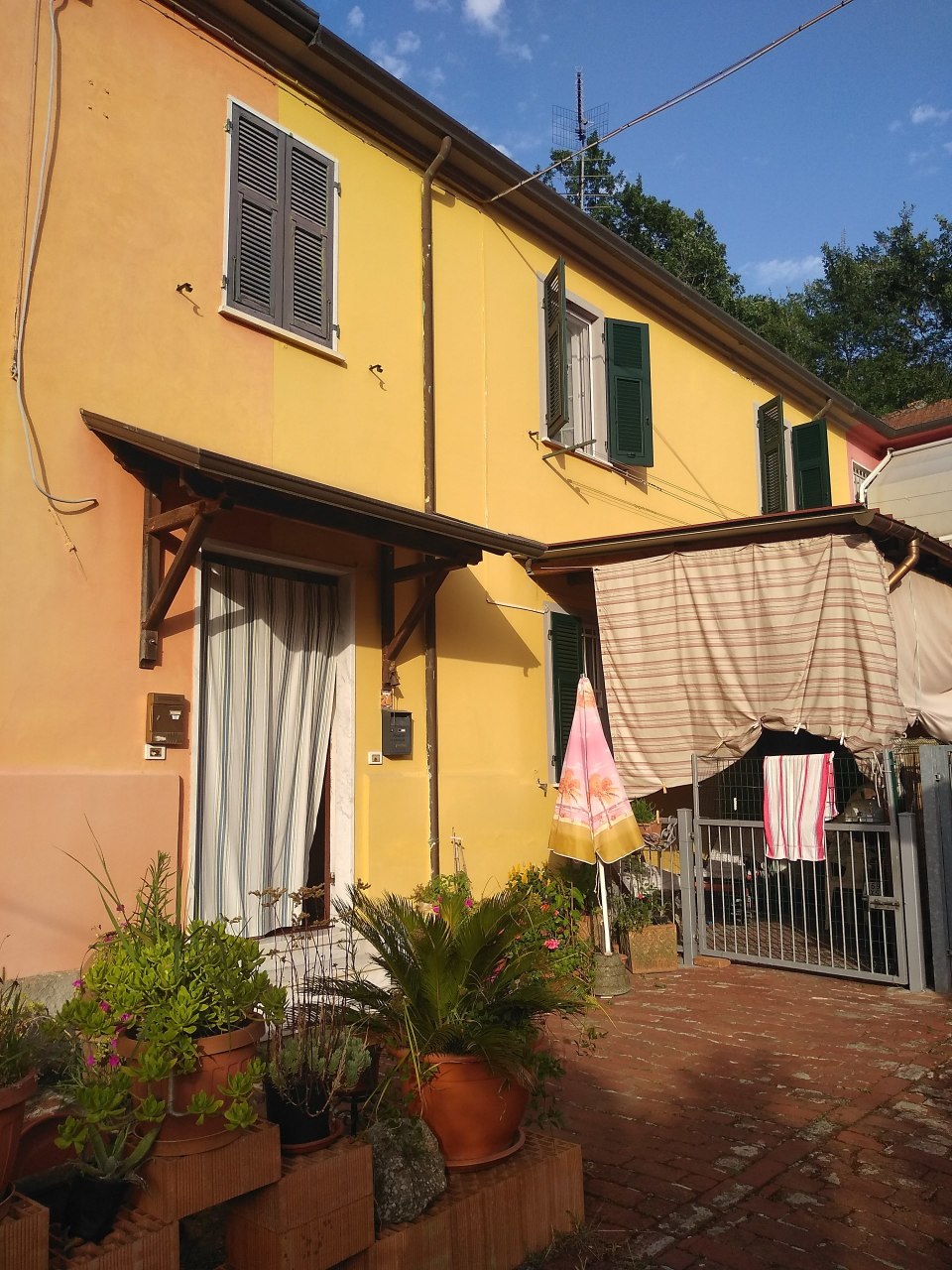 Casa indipendente in vendita a Castelnuovo Magra