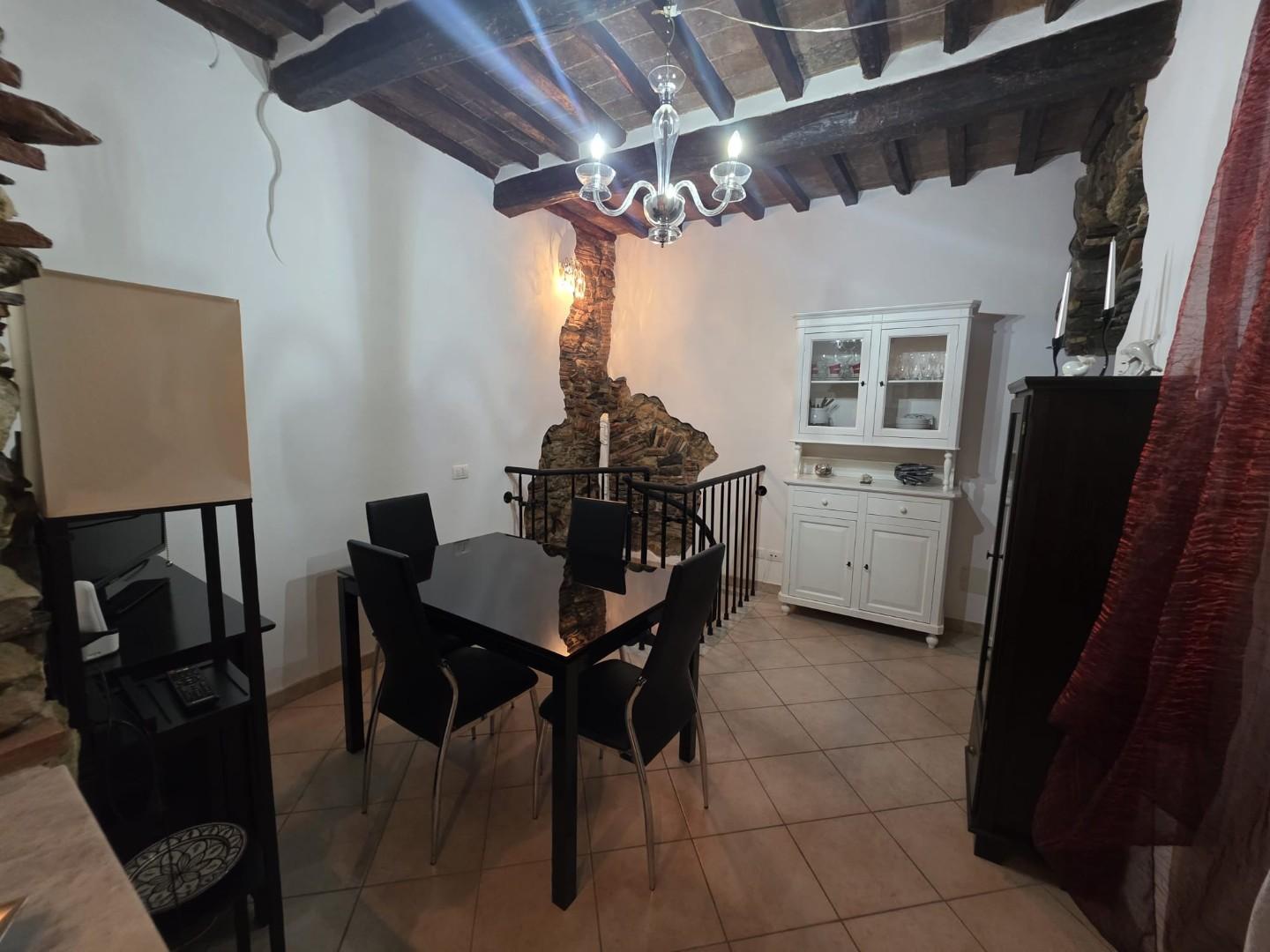 Attico in vendita, Carrara bedizzano