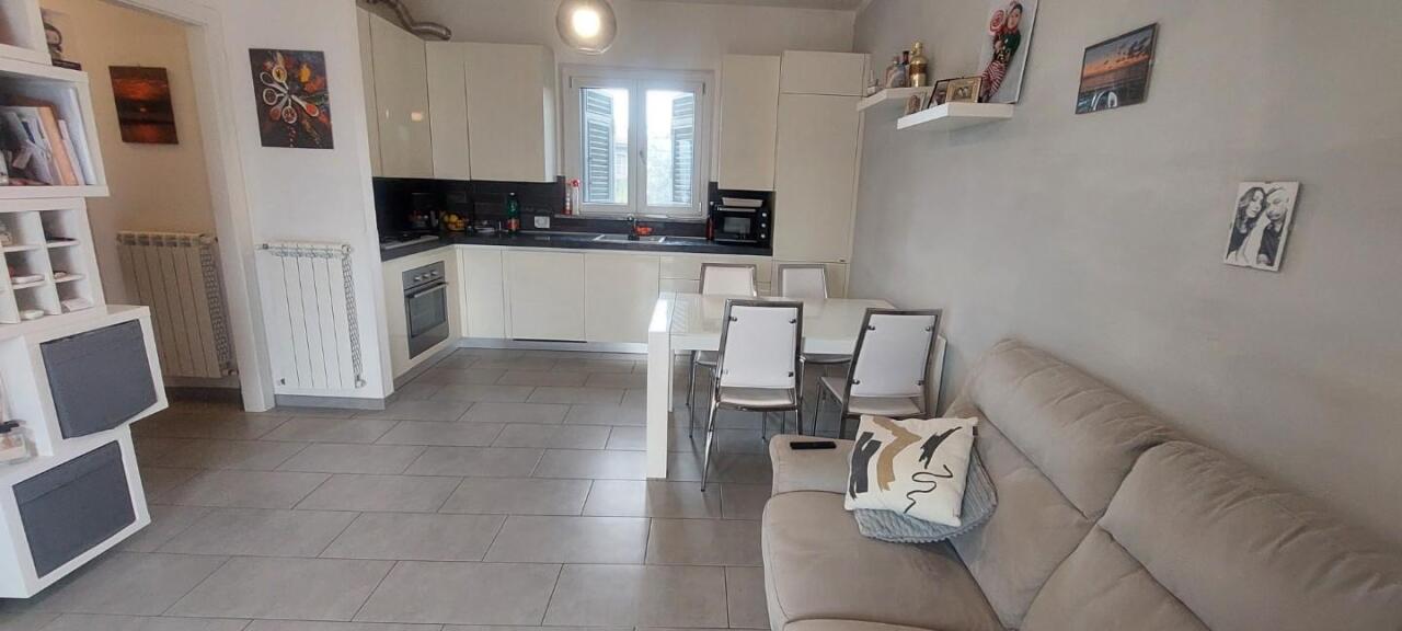 Casa indipendente con giardino, Sarzana san lazzaro