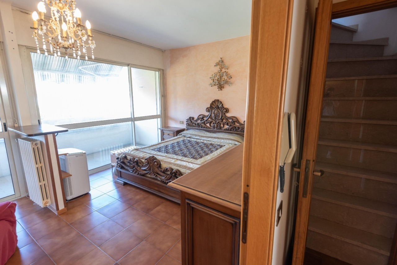 Casa indipendente con giardino a Ortonovo