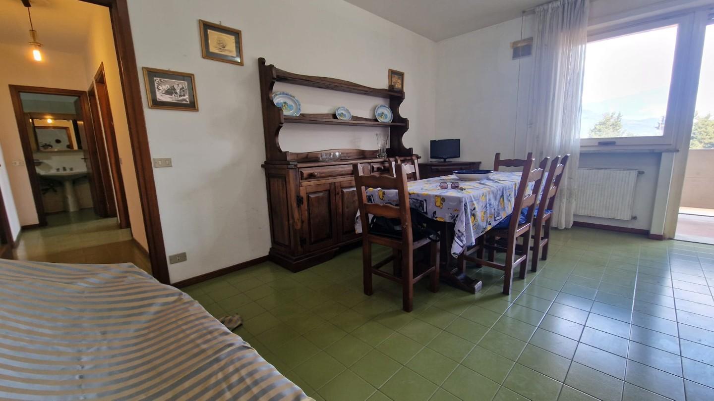 Quadrilocale con terrazzo, Carrara marina di