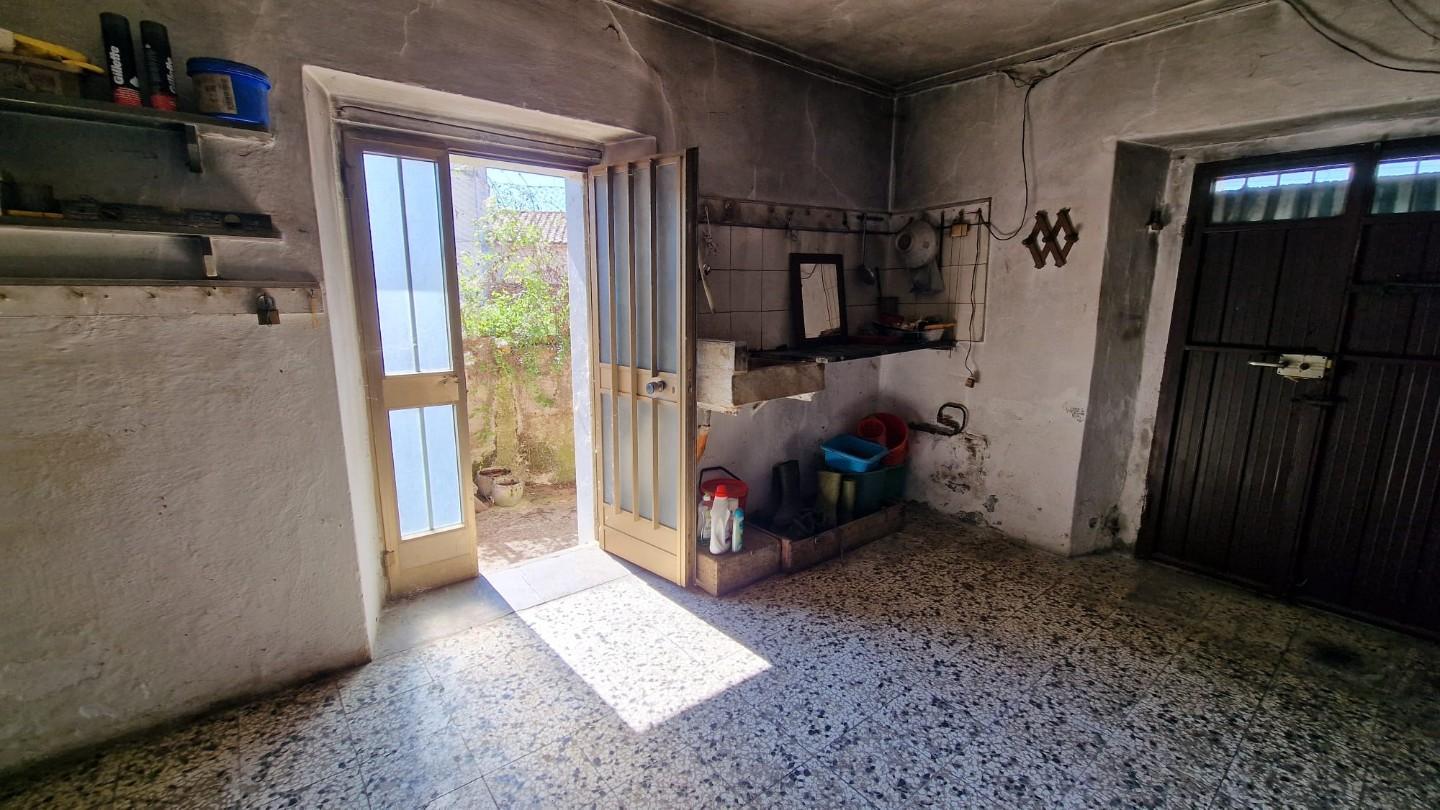 Casa indipendente da ristrutturare, Fivizzano agnino