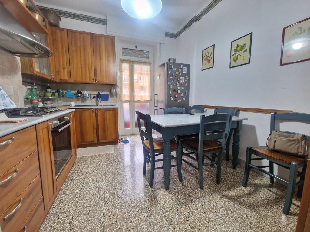 Quadrilocale in vendita, Carrara codena