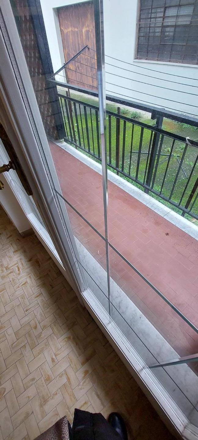 Quadrilocale arredato in affitto, Carrara centro