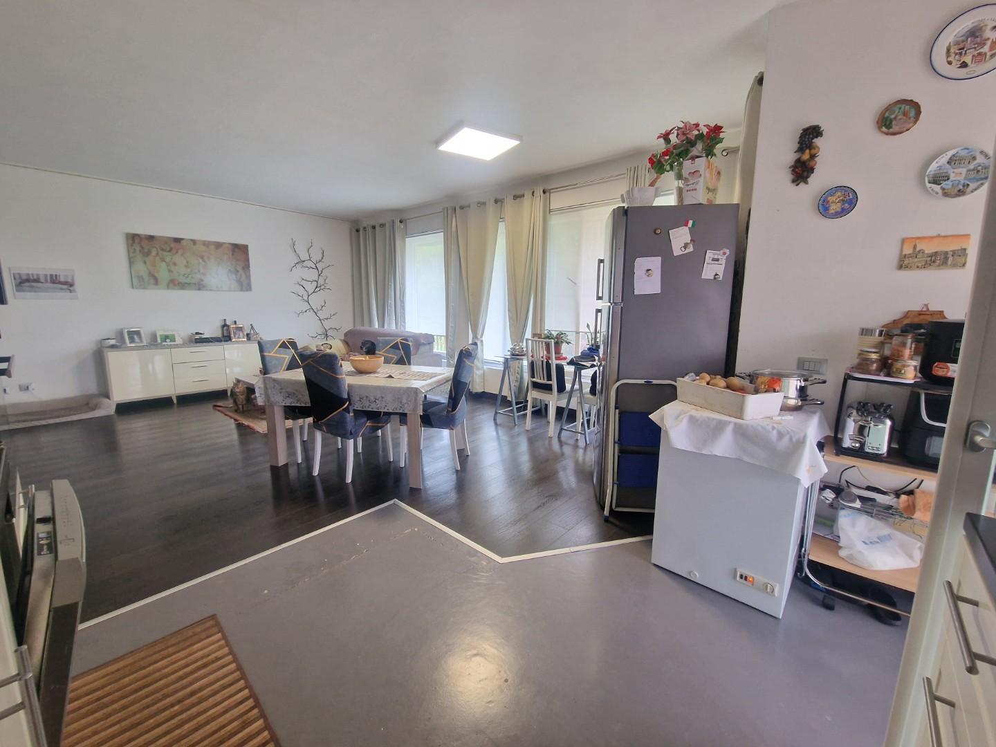 Attico con terrazzi, Carrara fabbrica