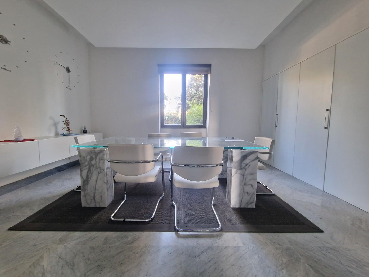 Ufficio in affitto, Carrara avenza