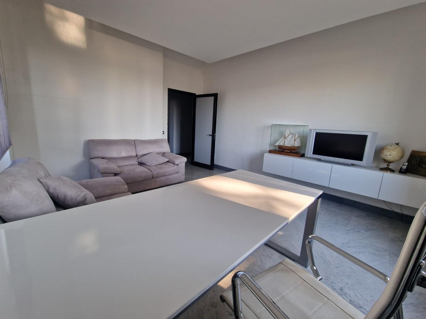 Ufficio in affitto, Carrara avenza