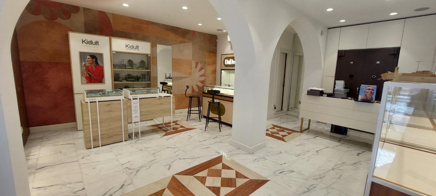 Negozio in affitto, Carrara centro