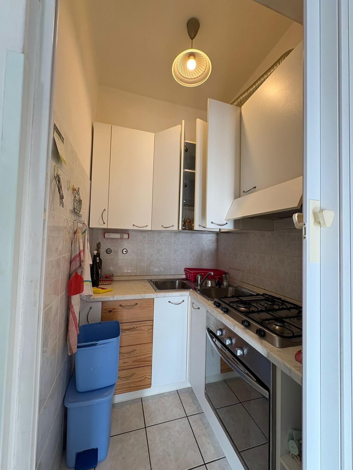 Bilocale con terrazzo, Massa partaccia