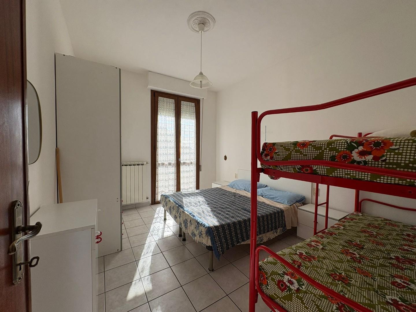 Bilocale con terrazzo, Massa partaccia