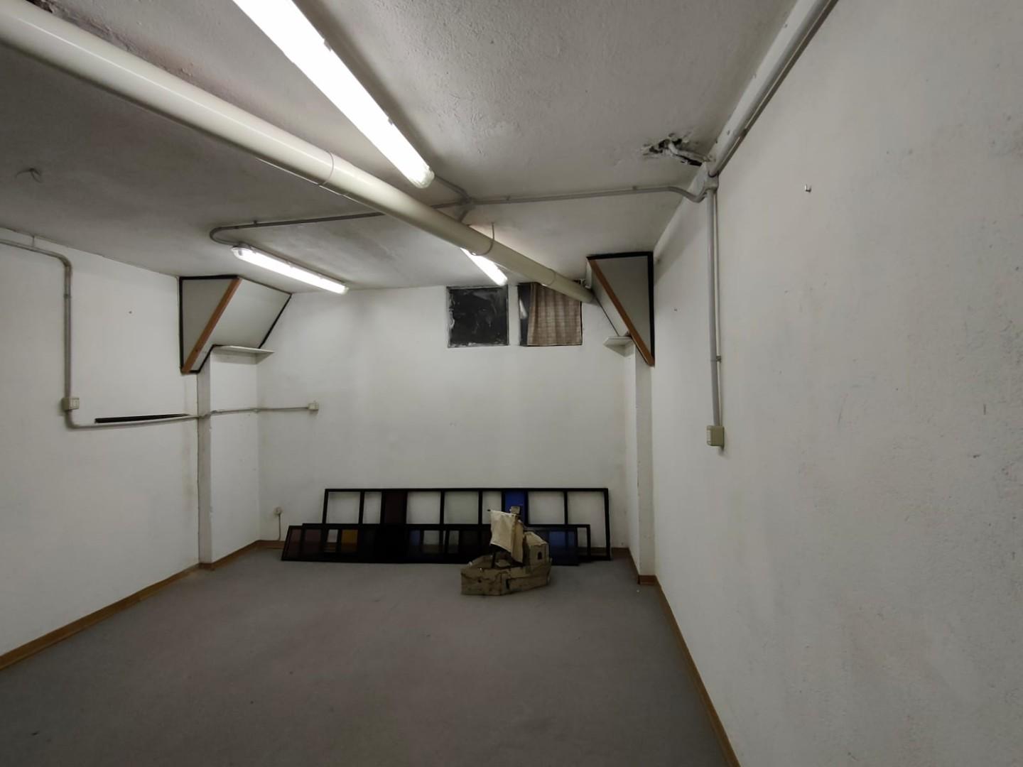 Ufficio in affitto a Massa