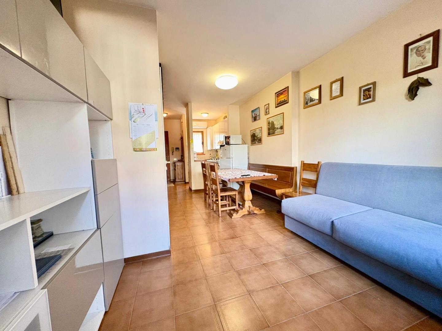 Villa in vendita, Massa marina di