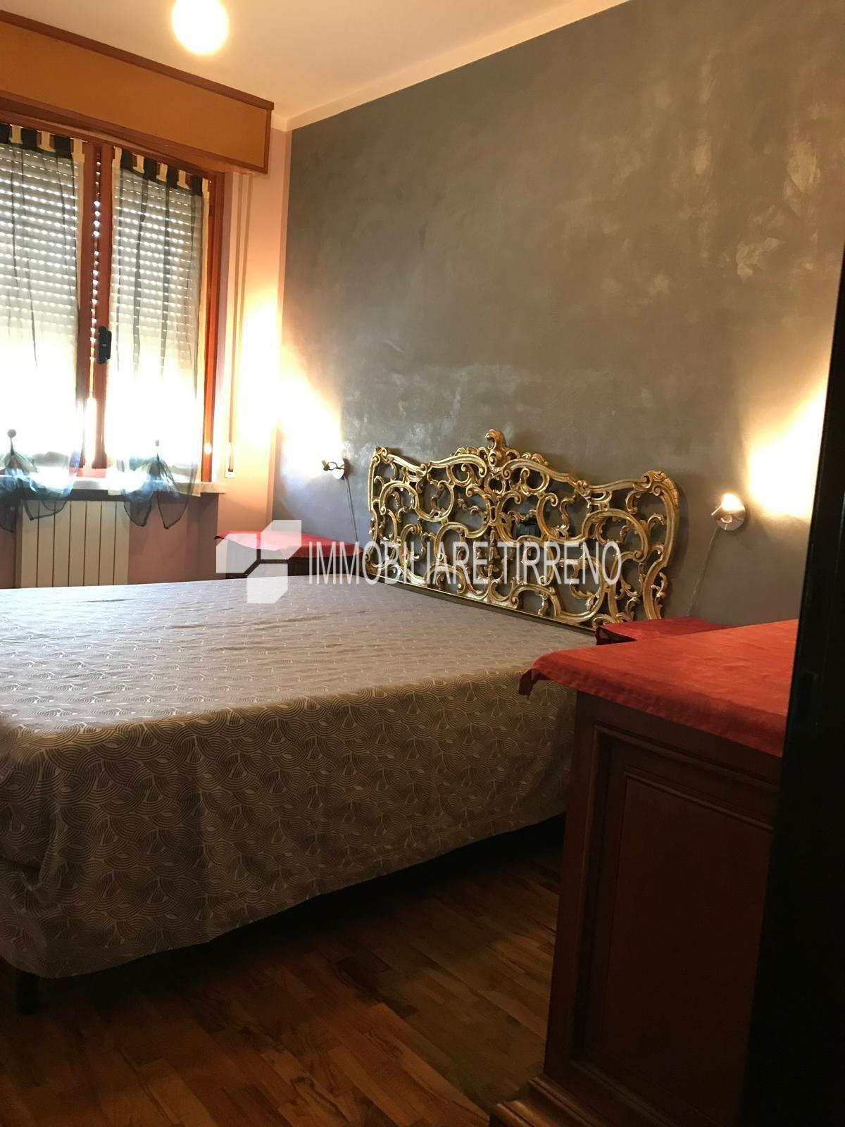 Trilocale con terrazzi, Massa marina di