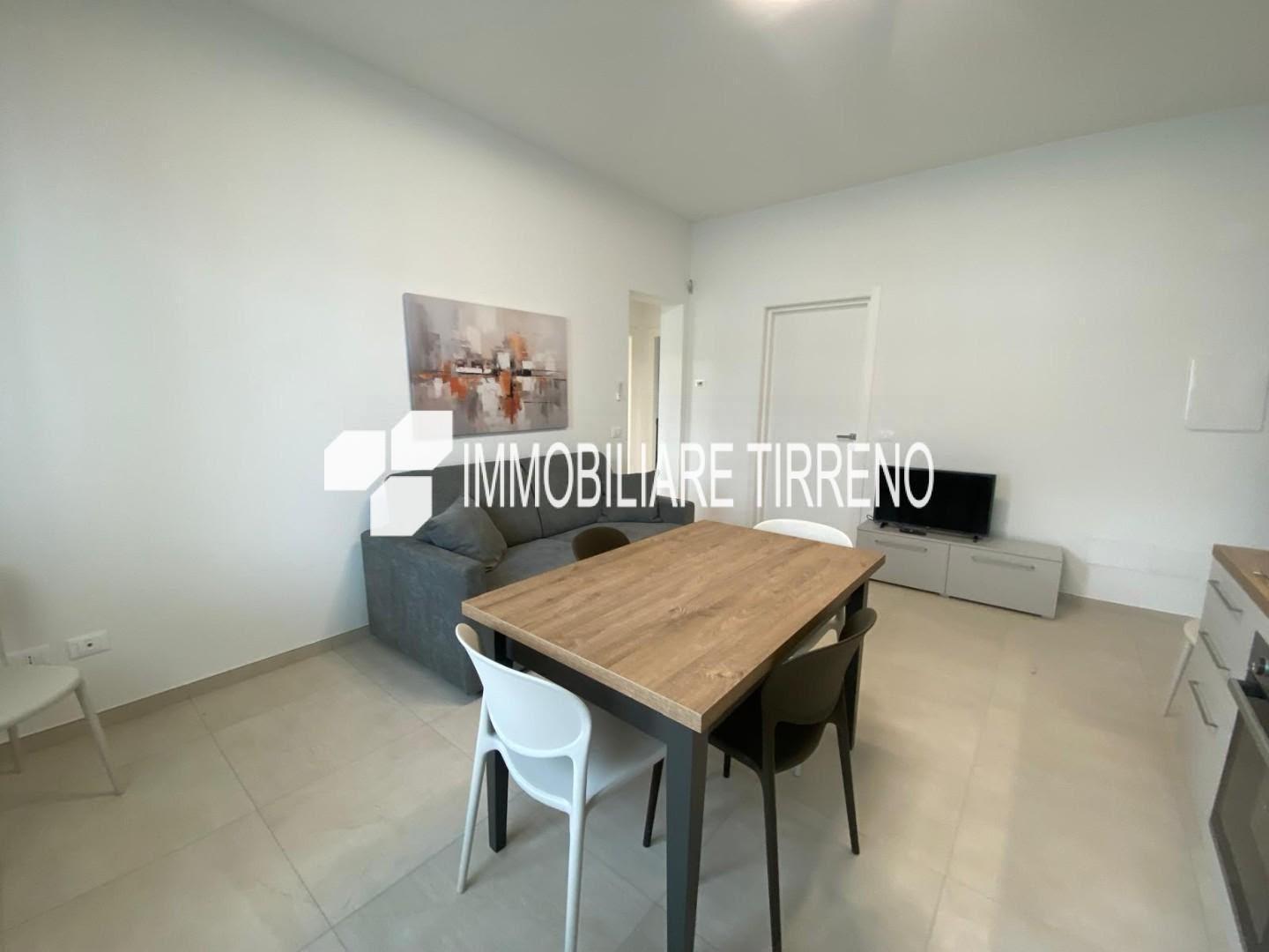 Trilocale in vendita, Massa marina di