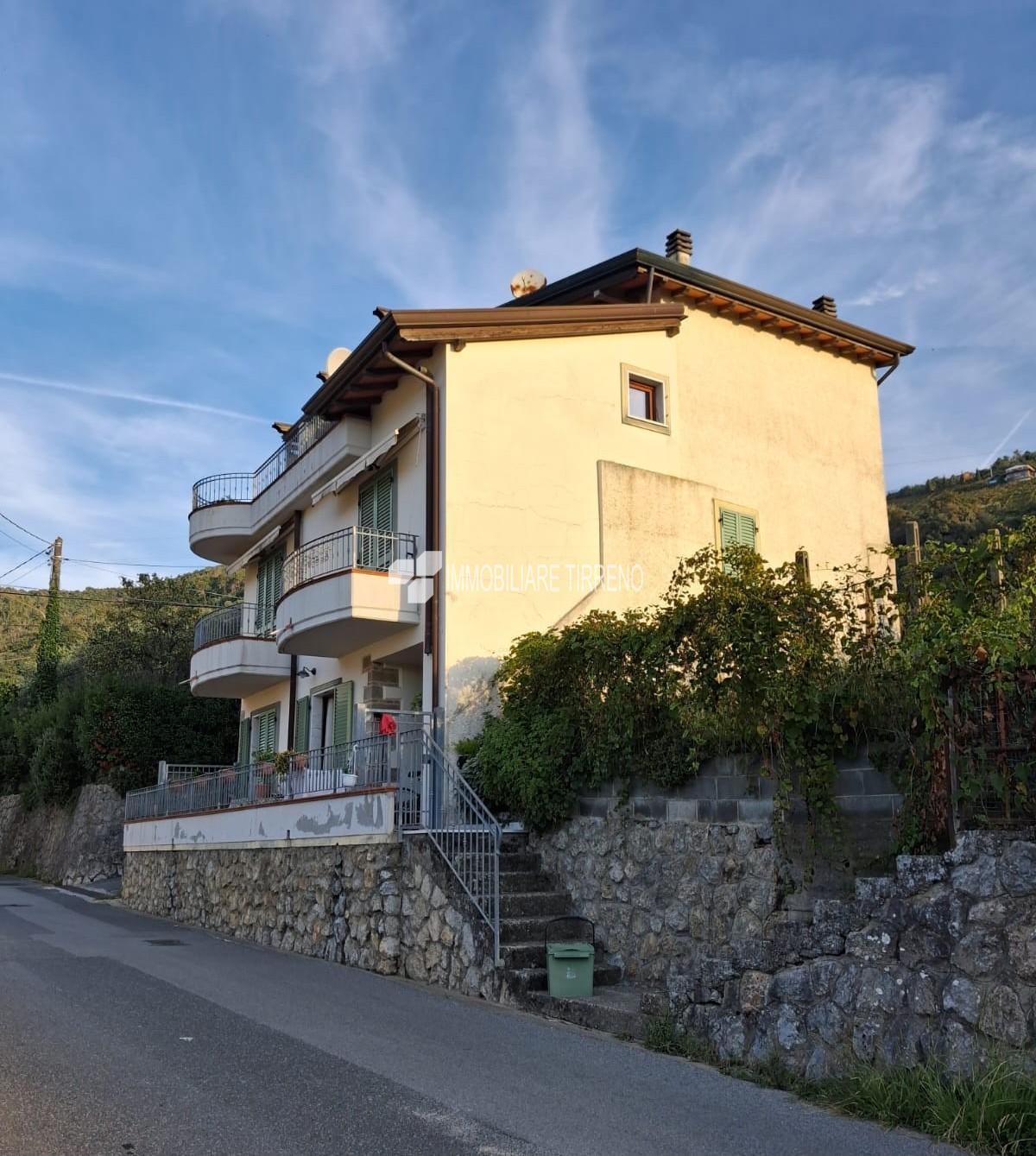 Quadrilocale in vendita a Massa