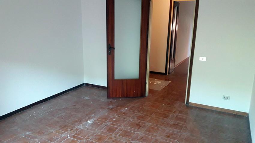 Appartamento con terrazzi, Carrara fossola
