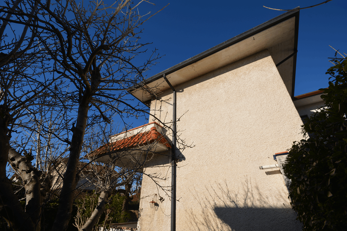 Villa Bifamiliare con giardino, Montignoso cinquale