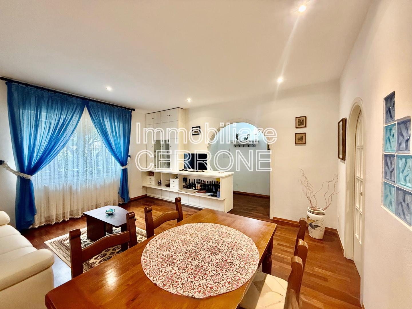 Appartamento con giardino, Cecina marina