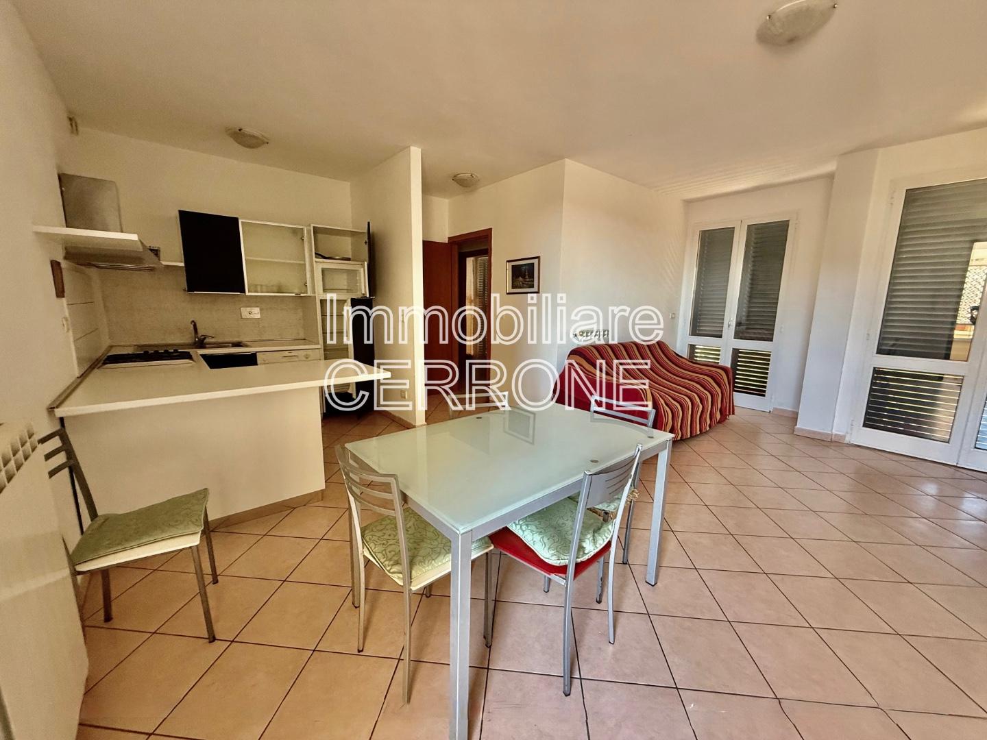 Trilocale con terrazzi, Cecina marina