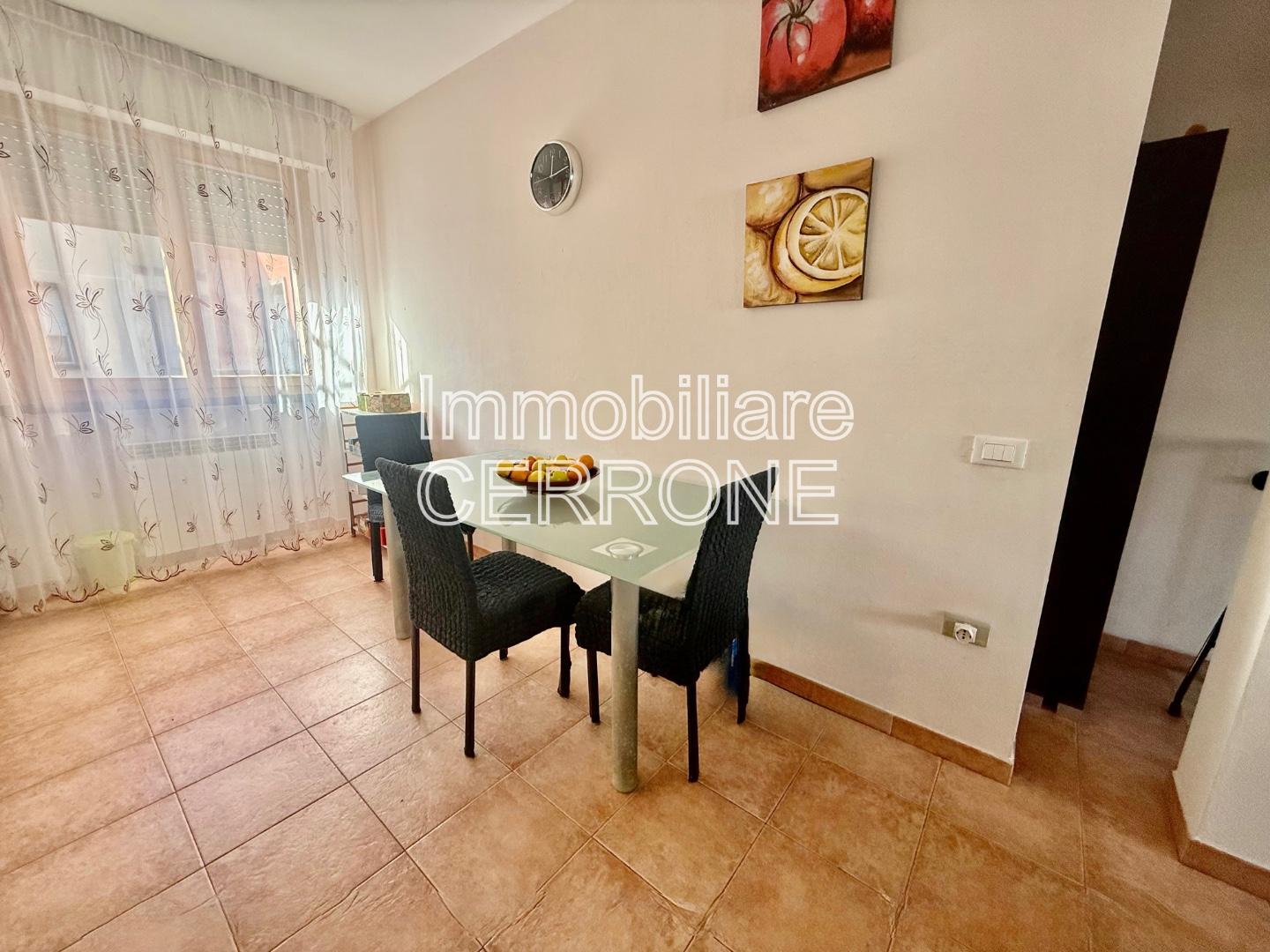 Quadrilocale con terrazzo, Cecina marina