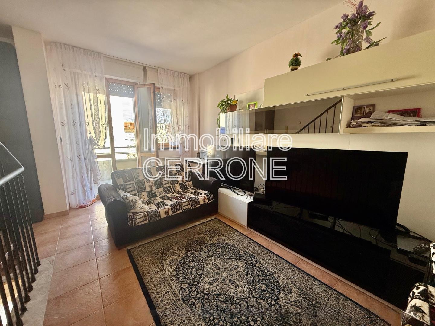 Quadrilocale con terrazzo, Cecina marina