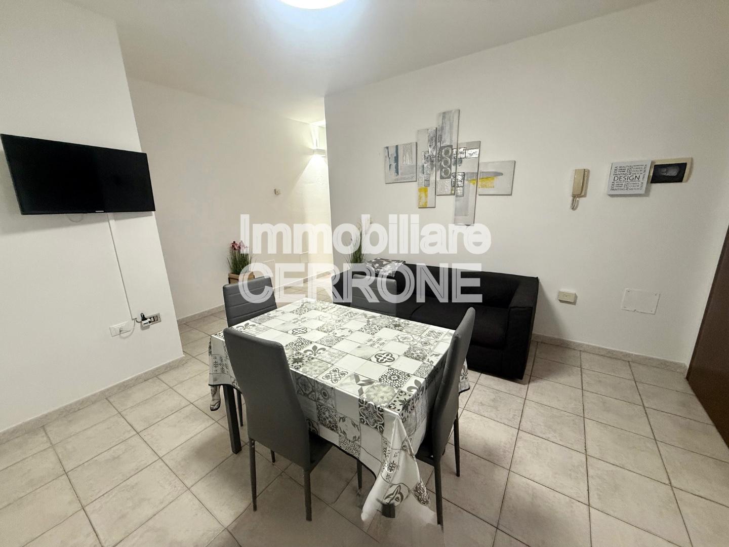 Bilocale arredato in affitto, Cecina marina