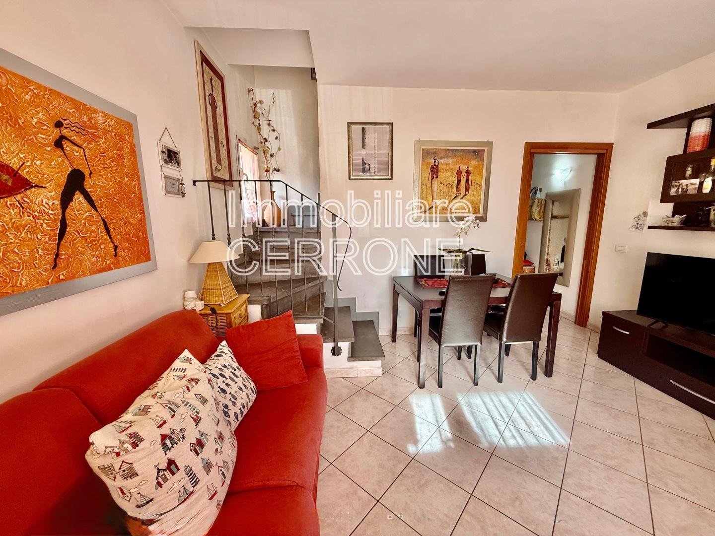 Casa indipendente con giardino, Cecina marina