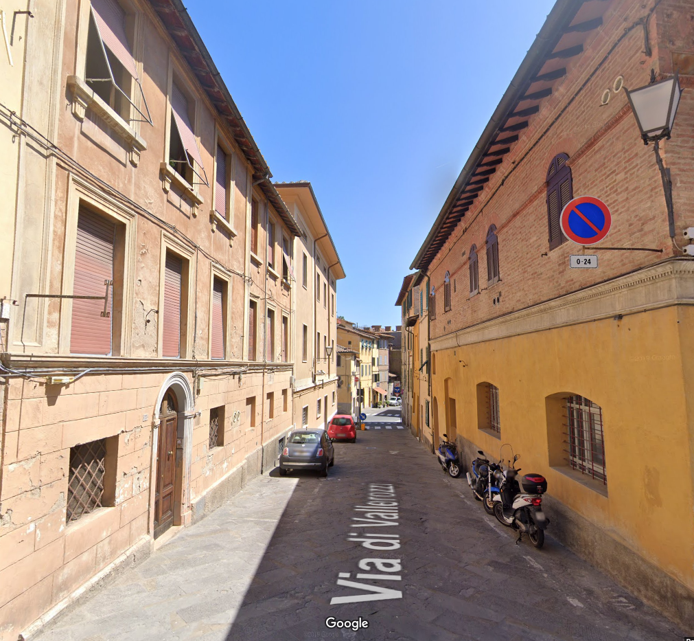 Quadrilocale ristrutturato, Siena porta ovile