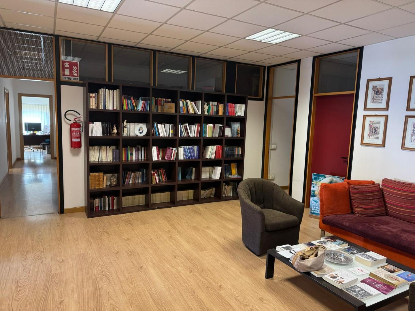 Ufficio in affitto, Siena massetana romana