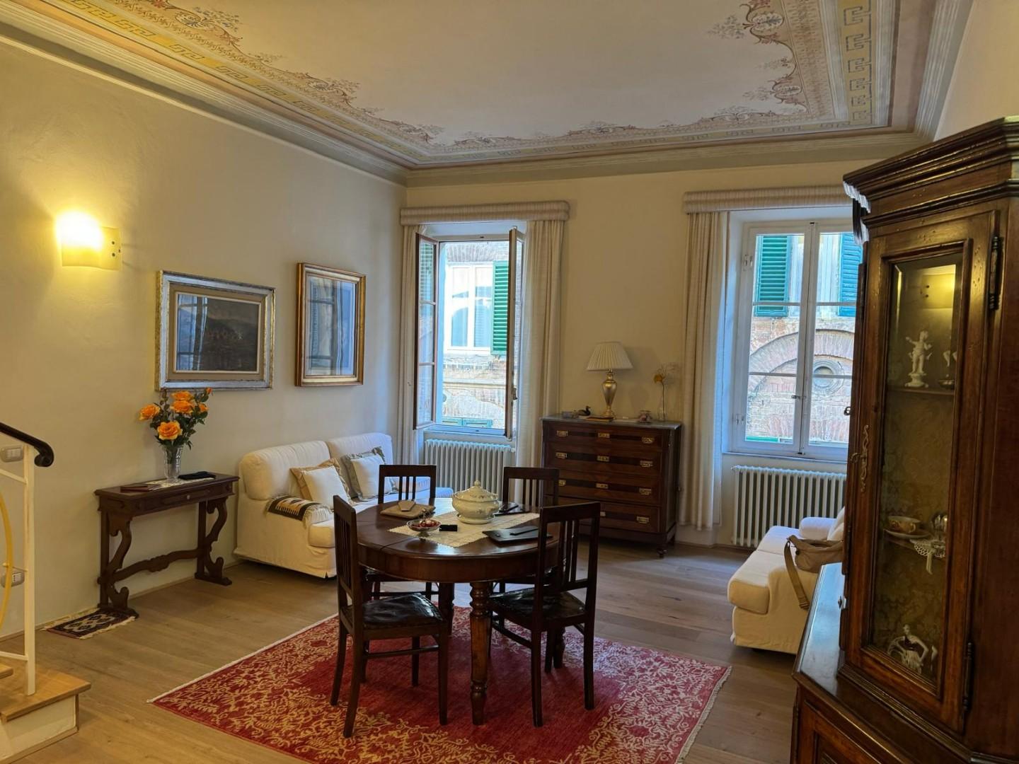 Trilocale in affitto, Siena centro storico