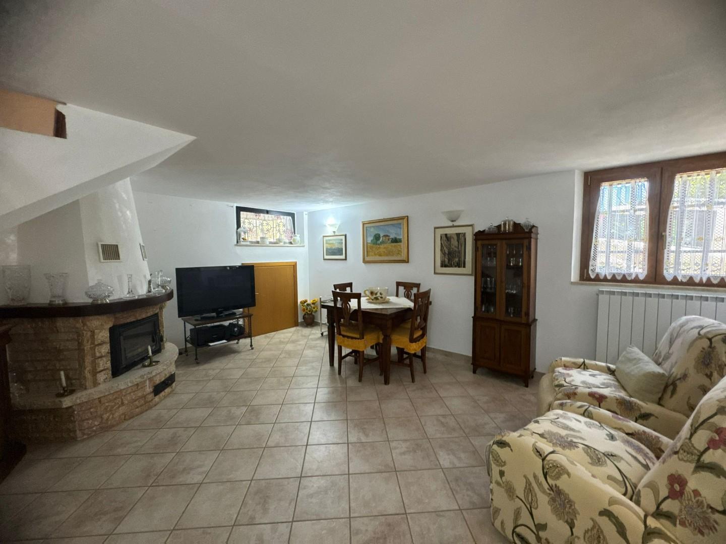 Villa con giardino a Sovicille