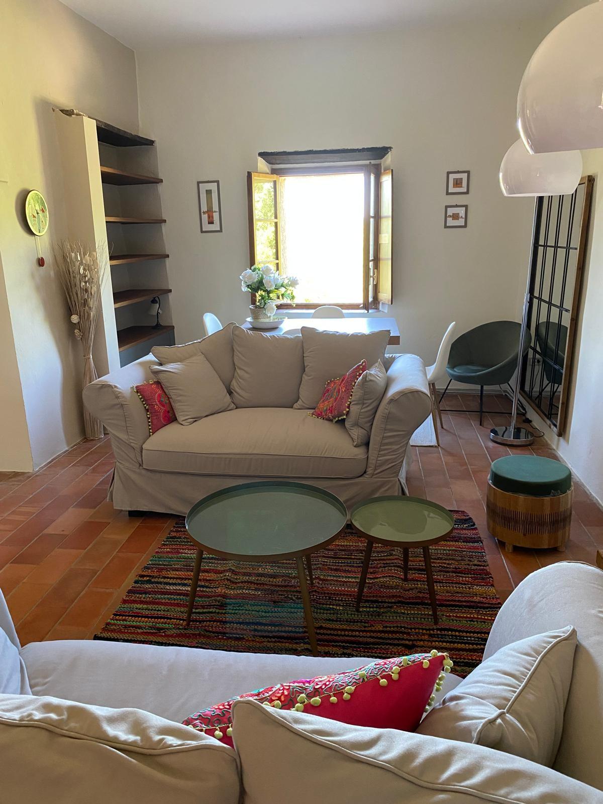 Appartamento arredato in affitto, Chiusdino causa