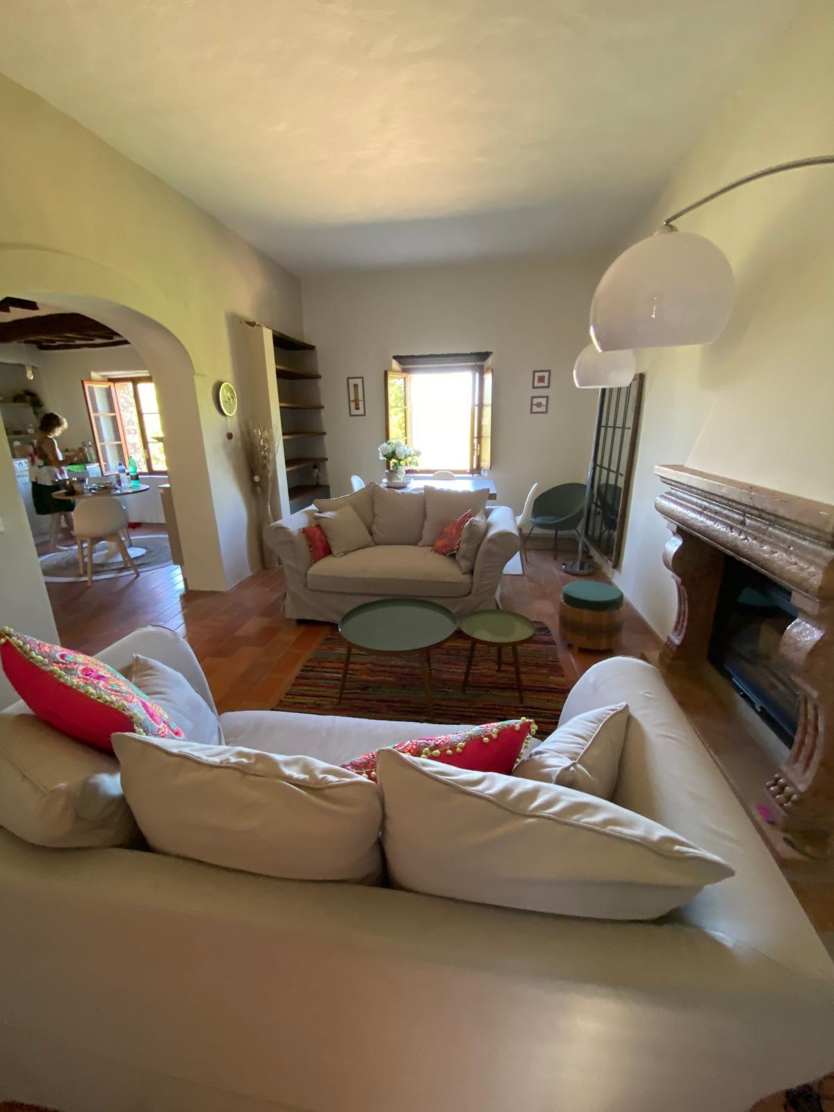 Appartamento arredato in affitto, Chiusdino causa