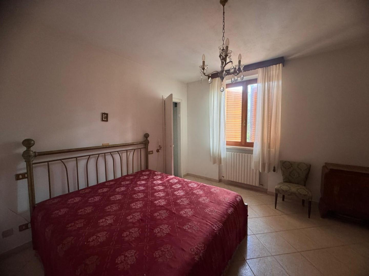 Villa Bifamiliare con giardino, Siena certosa