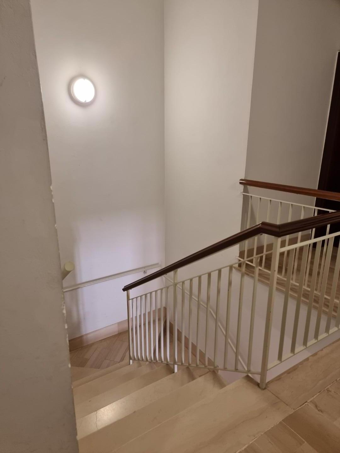 Trilocale arredato in affitto, Siena oca