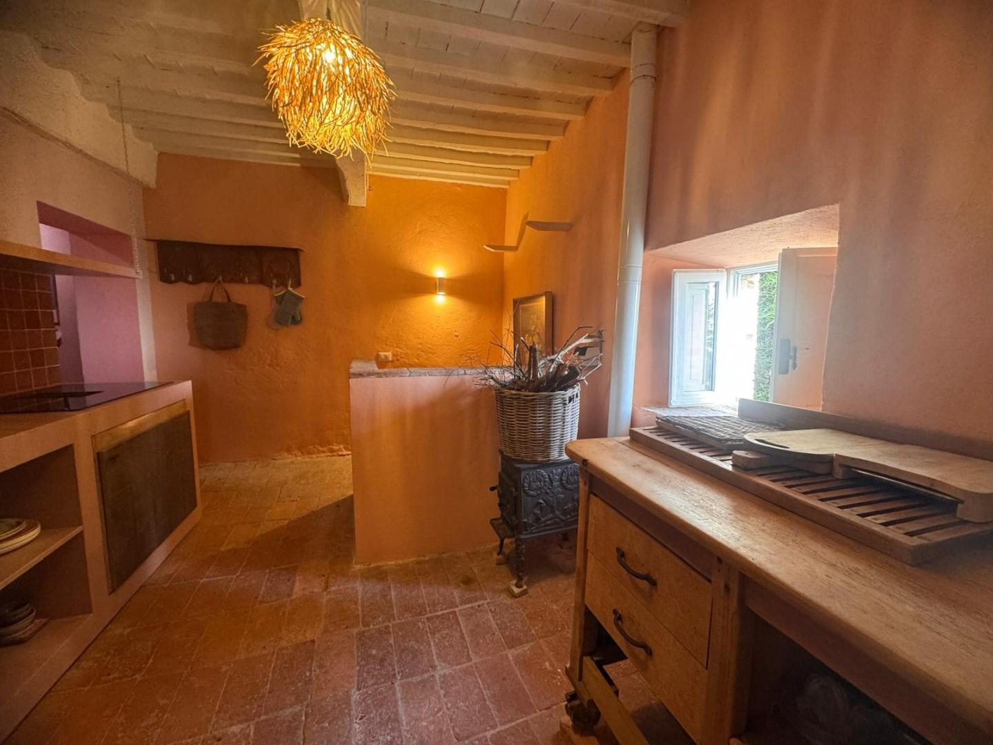 Casa indipendente con giardino, Chiusdino ciciano