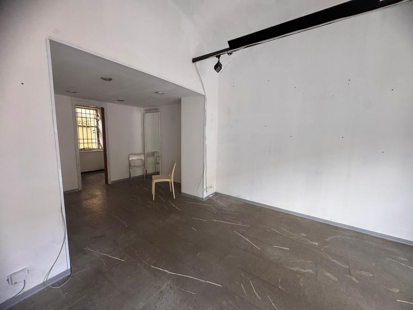 Locale commerciale in affitto, Siena antiporto