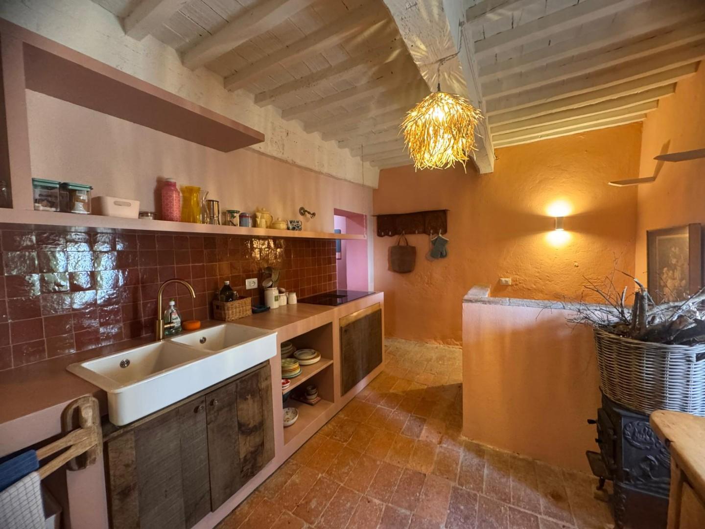 Casa indipendente arredata in affitto, Chiusdino ciciano