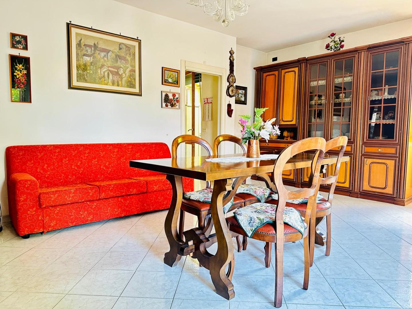 Appartamento con terrazzo, Siena taverne d'arbia